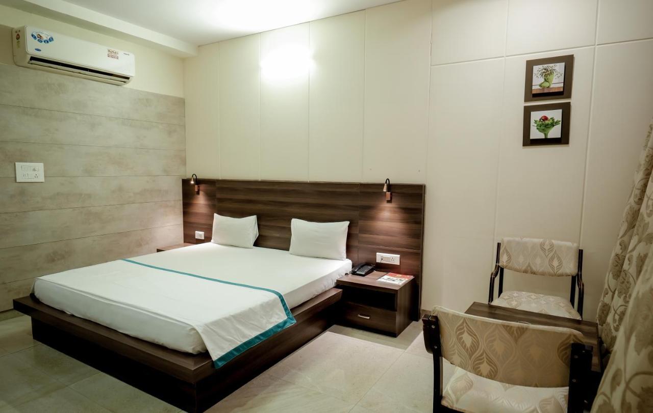 Hotel Highway King Behror Kültér fotó